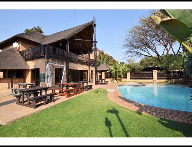 1 BEDROOM APARTMENT FOR SALE IN LONEHILL